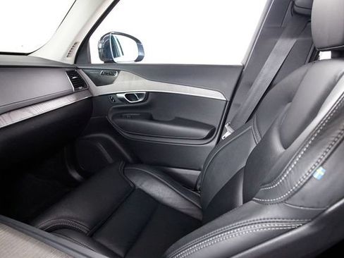 Certified 2023 Volvo XC90 B6 Ultimate AWD/4WD image 8