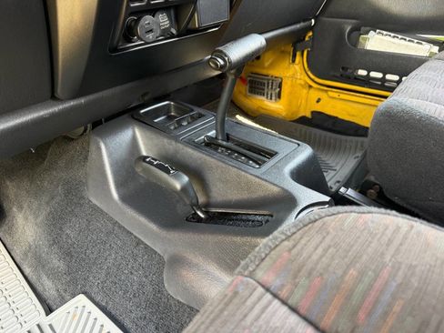 Used 2003 Jeep Wrangler X image 64