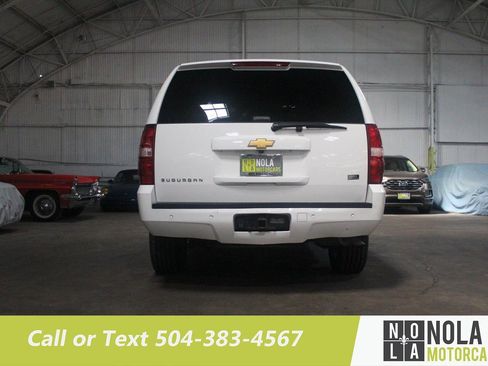 Used 2014 Chevrolet Suburban LT w/ All-Star Edition RWD image 13