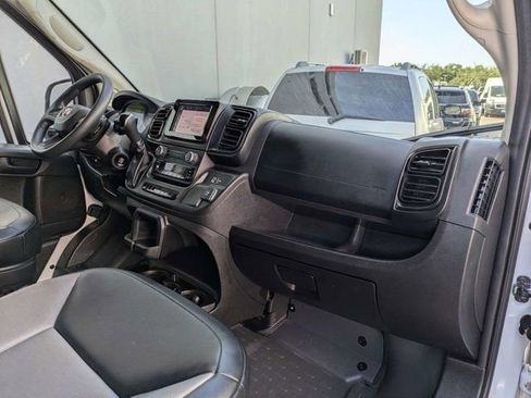 Used 2023 RAM ProMaster 2500 FWD image 14