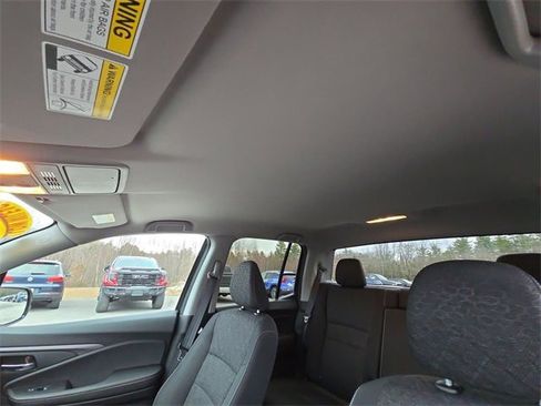 Used 2024 Honda Ridgeline Sport image 18