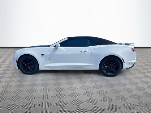 Used 2023 Chevrolet Camaro LT RWD image 4