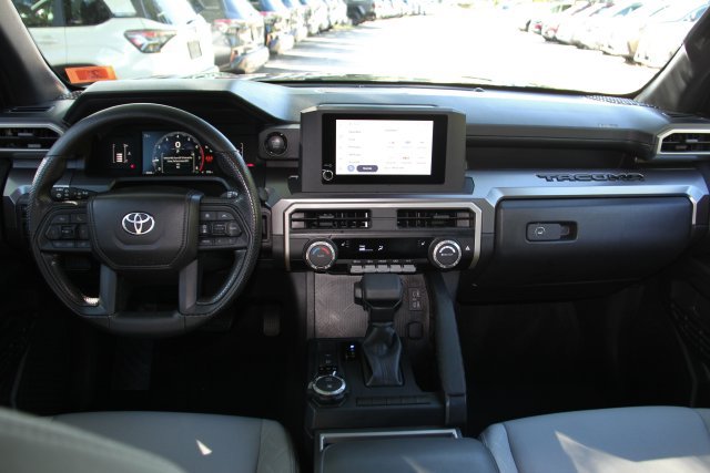 Used 2026 Toyota Tacoma SR5 AWD/4WD image 34