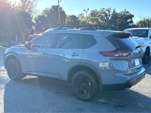 Used 2025 Nissan Rogue SV w/ Rock Creek Premium Package image 29