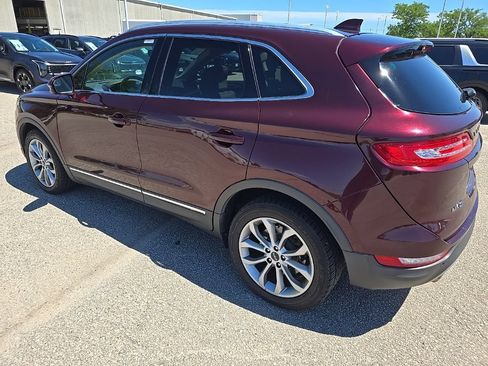 Used 2017 Lincoln MKC Select AWD/4WD image 5