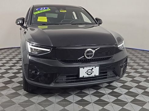 Certified 2023 Volvo C40 P8 Recharge Plus w/ Climate Package AWD/4WD image 3