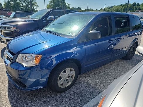 Used 2011 Dodge Grand Caravan Express w/ PWR Window Group FWD image 2