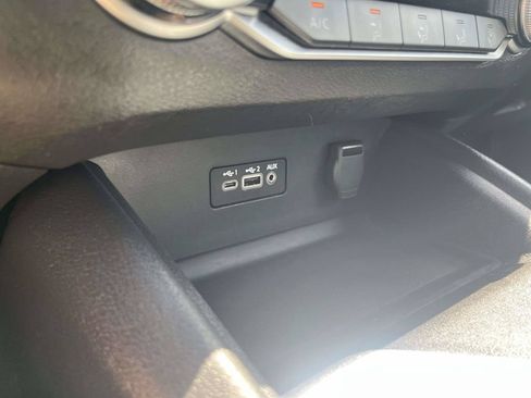 Used 2025 Nissan Altima 2.5 SV FWD image 23