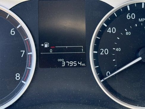 Used 2025 Nissan Versa S w/ Trunk Package FWD image 11