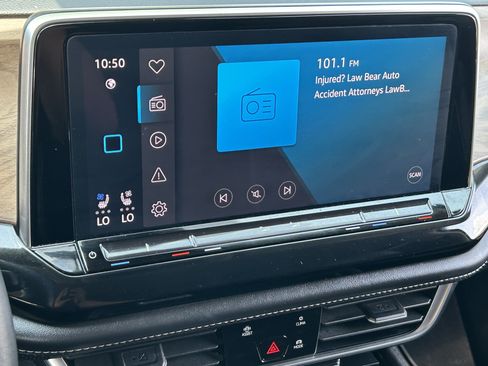 Used 2024 Volkswagen Atlas SE FWD image 22