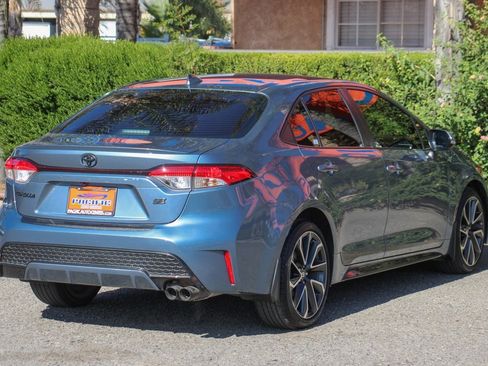 Used 2022 Toyota Corolla SE image 9