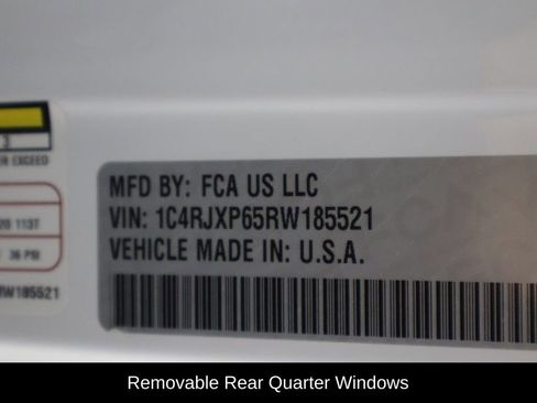 Used 2024 Jeep Wrangler Unlimited Sahara w/ Technology Group AWD/4WD image 42