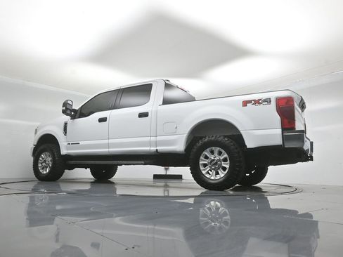 Used 2021 Ford F250 XLT w/ XLT Value Package AWD/4WD image 45