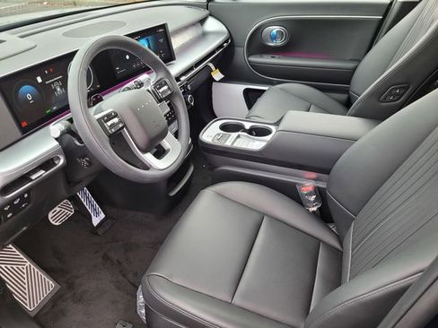 New 2026 Hyundai Ioniq 9 Calligraphy image 11