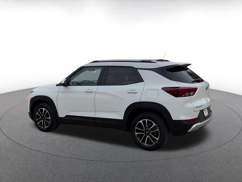 Used 2025 Chevrolet TrailBlazer LT image 10