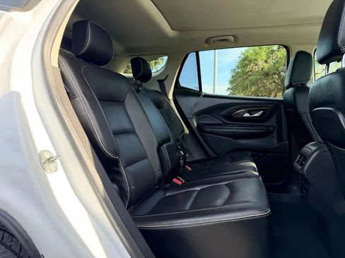 Used 2019 GMC Terrain Denali w/ Advanced Safety Package AWD/4WD image 23