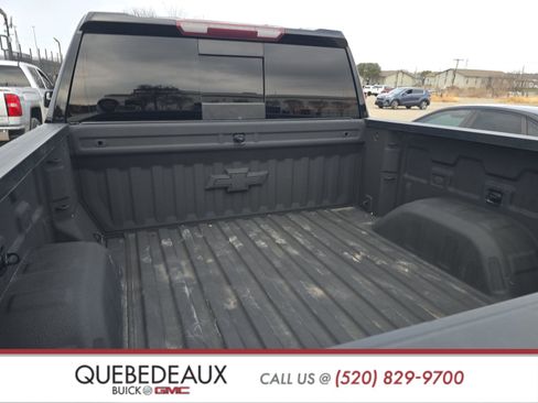 Used 2020 Chevrolet Silverado 1500 LT Trail Boss w/ Midnight Edition image 8