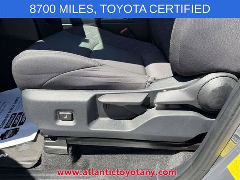 Certified 2025 Toyota Tacoma SR5 AWD/4WD image 25