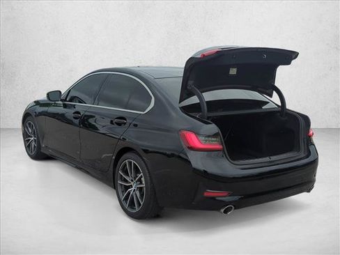 Used 2021 BMW 330i Sedan w/ Convenience Package RWD image 10