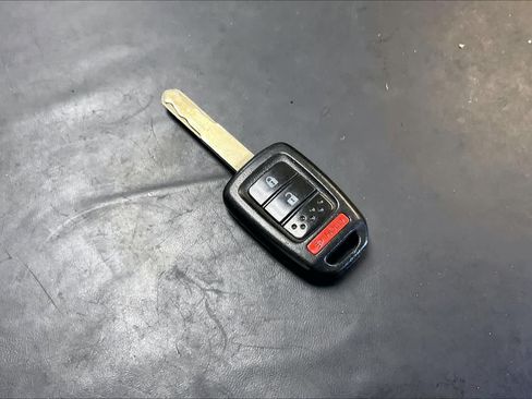 Used 2019 Honda Fit LX image 19