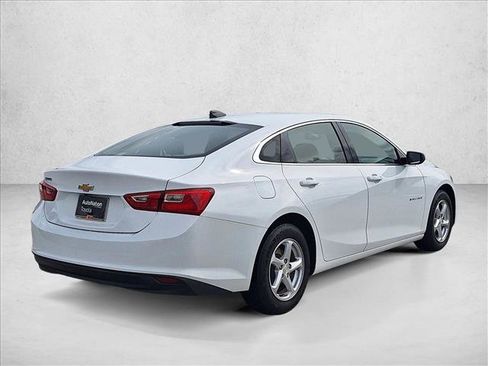 Used 2018 Chevrolet Malibu LS image 6