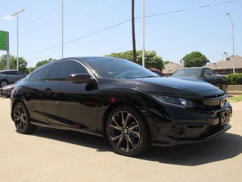 Used 2019 Honda Civic Sport image 4