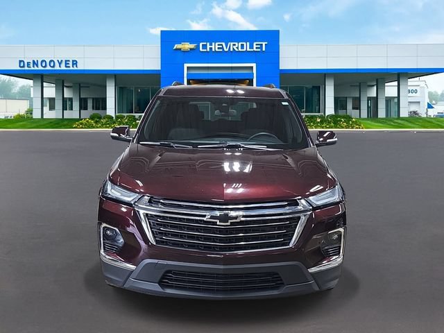 Used 2023 Chevrolet Traverse LT w/ LPO, Floor Liner Package FWD image 3