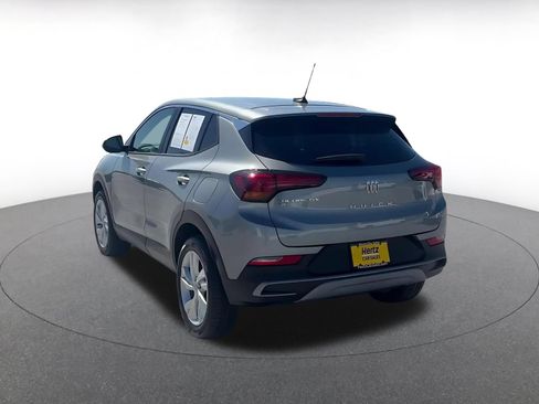 Used 2025 Buick Encore GX Preferred AWD/4WD image 10