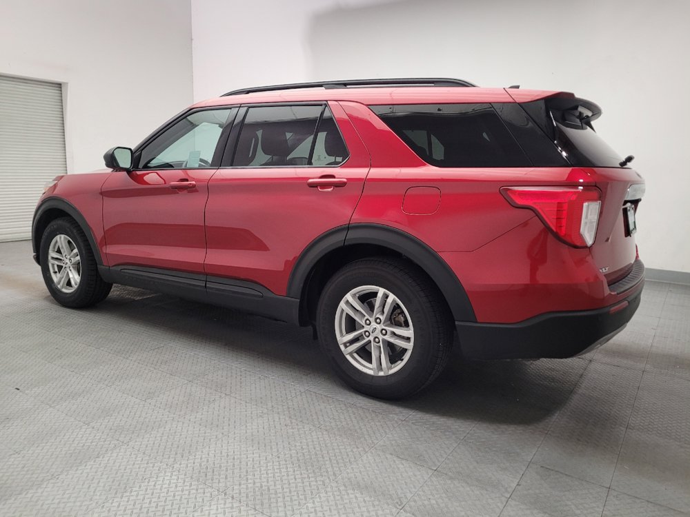 Used 2022 Ford Explorer XLT w/ Equipment Group 202A RWD image 3