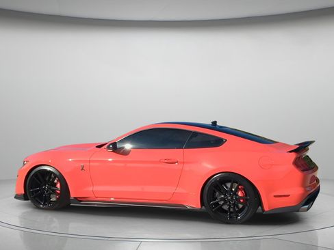 Certified 2022 Ford Mustang Shelby GT500 w/ Technology Package image 17