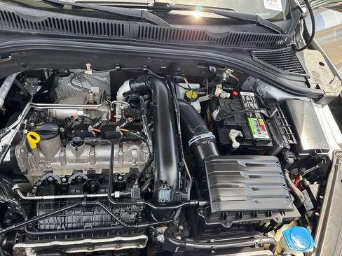 Used 2019 Volkswagen Jetta R-Line FWD image 31