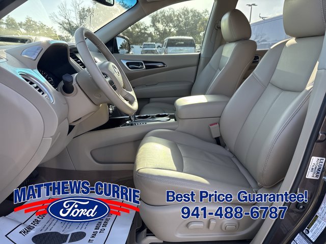 Used 2015 Nissan Pathfinder SL w/ Trailer Tow Package FWD image 9