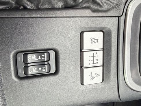 Used 2023 Toyota GR86 Premium w/ ALL Weather Mat Package (TMS) RWD image 22