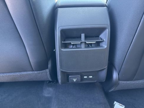 New 2026 Jeep Cherokee Overland image 25