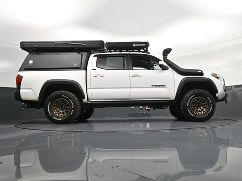 Used 2023 Toyota Tacoma 4x4 Double Cab w/ Trail Edition image 30