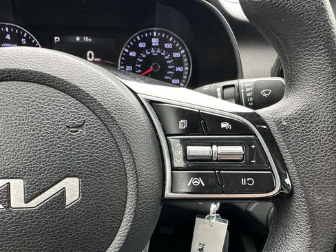 Certified 2023 Kia Forte LXS FWD image 24