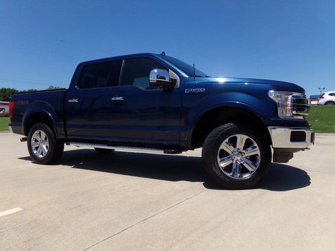 Used 2018 Ford F150 Lariat w/ Equipment Group 502A Luxury AWD/4WD image 14