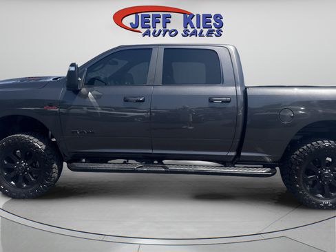 Used 2024 RAM 2500 Laramie w/ Night Edition AWD/4WD image 8