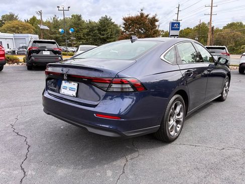 Used 2024 Honda Accord EX image 7