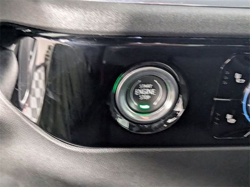 Used 2024 GMC Sierra 1500 Elevation image 23