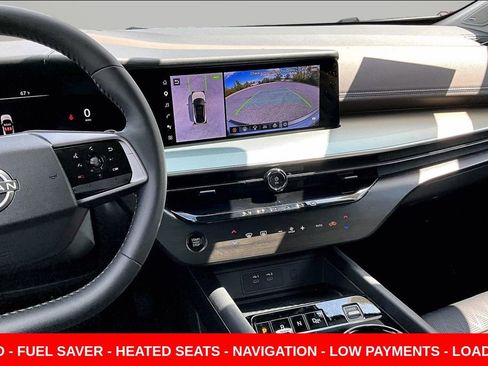 Certified 2025 Nissan Murano Platinum AWD/4WD image 9