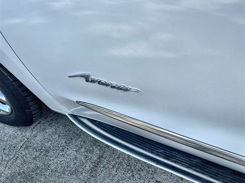 Used 2020 Buick Enclave Avenir w/ Avenir Technology Package image 14