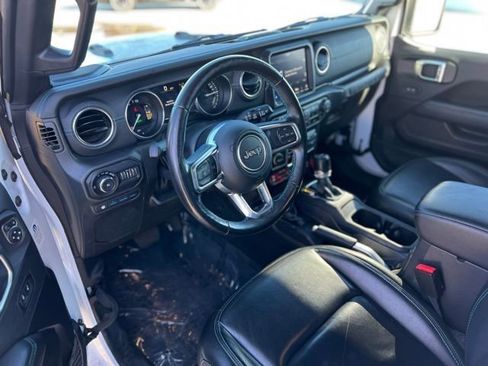 Used 2022 Jeep Wrangler Unlimited Rubicon 4xe w/ Steel Bumper Group image 16