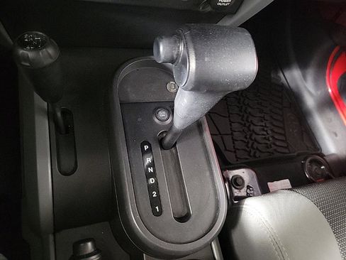 Used 2007 Jeep Wrangler X image 17