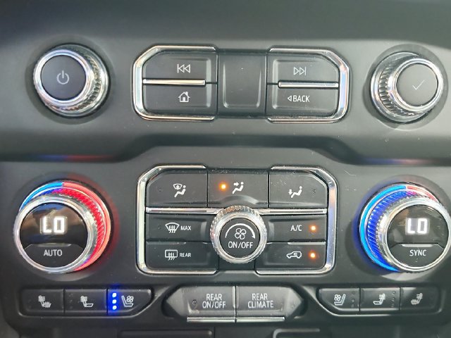 Used 2024 GMC Yukon SLT RWD image 19