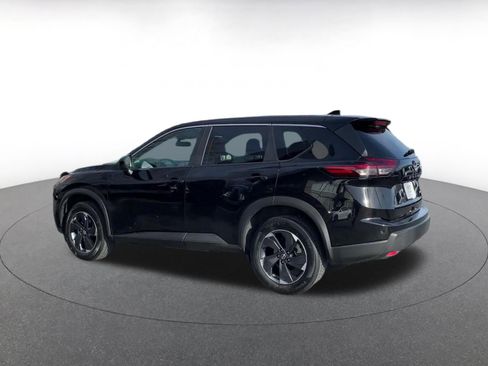 Used 2025 Nissan Rogue SV AWD/4WD image 10