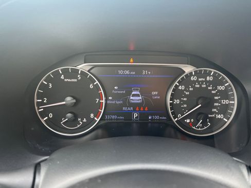 Used 2025 Nissan Altima 2.5 SR image 34