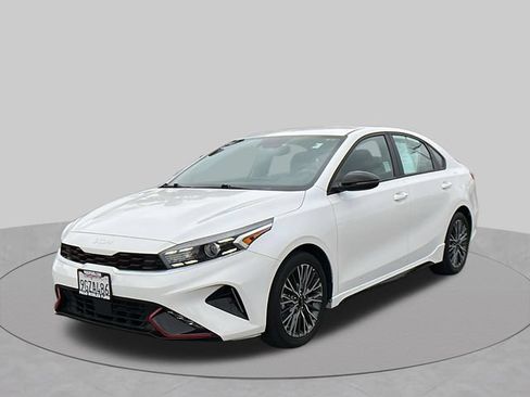 Used 2023 Kia Forte GT-Line w/ GT-Line Technology Package FWD image 8