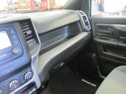 Used 2021 RAM 2500 Tradesman AWD/4WD image 15