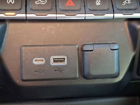 Used 2019 Chevrolet Silverado 1500 RST w/ All-Star Edition image 24